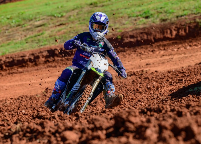 Triumph TF 450-RC Tomek Wysocki test motocross